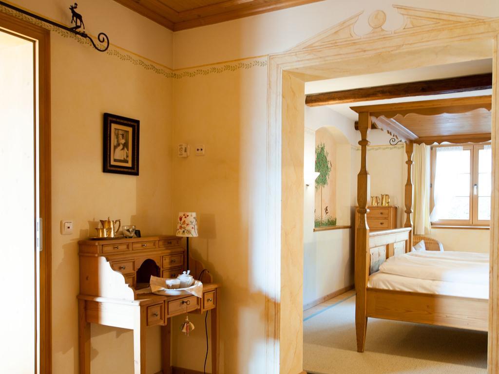 Landhaus Benediktenhof Bad Tolz Phòng bức ảnh